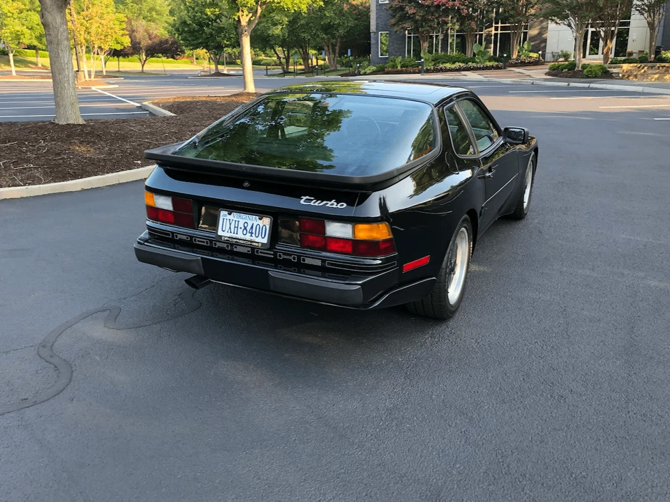 1986 Porsche 944 Turbo - Image 16 of 31