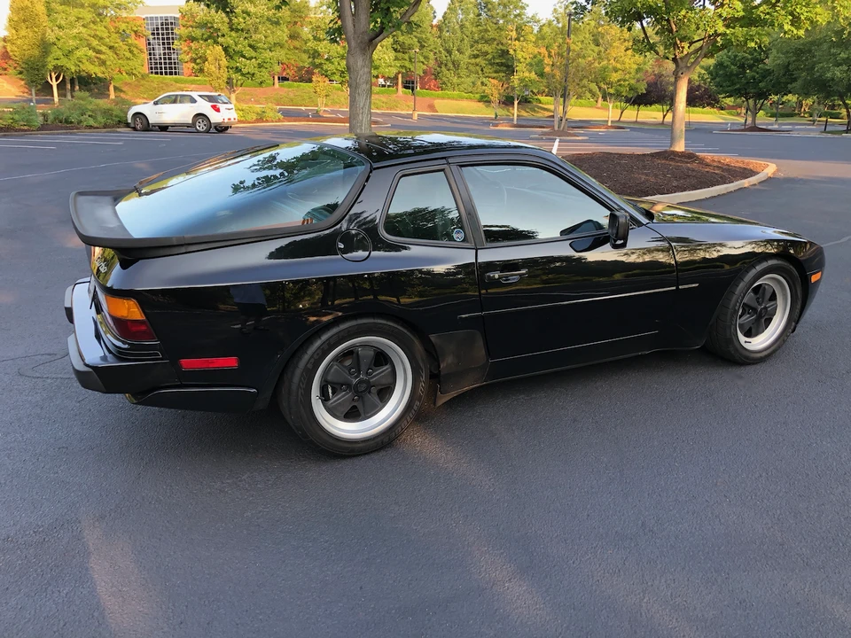 1986 Porsche 944 Turbo - Image 19 of 31