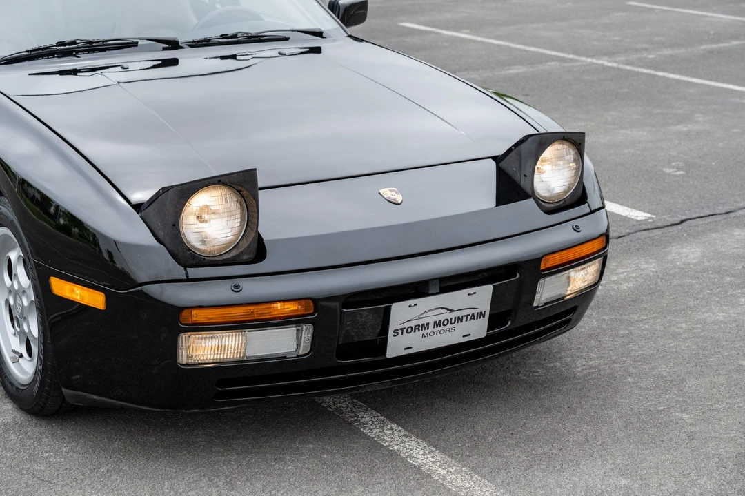 1986 Porsche 944 Turbo - Image 24 of 31