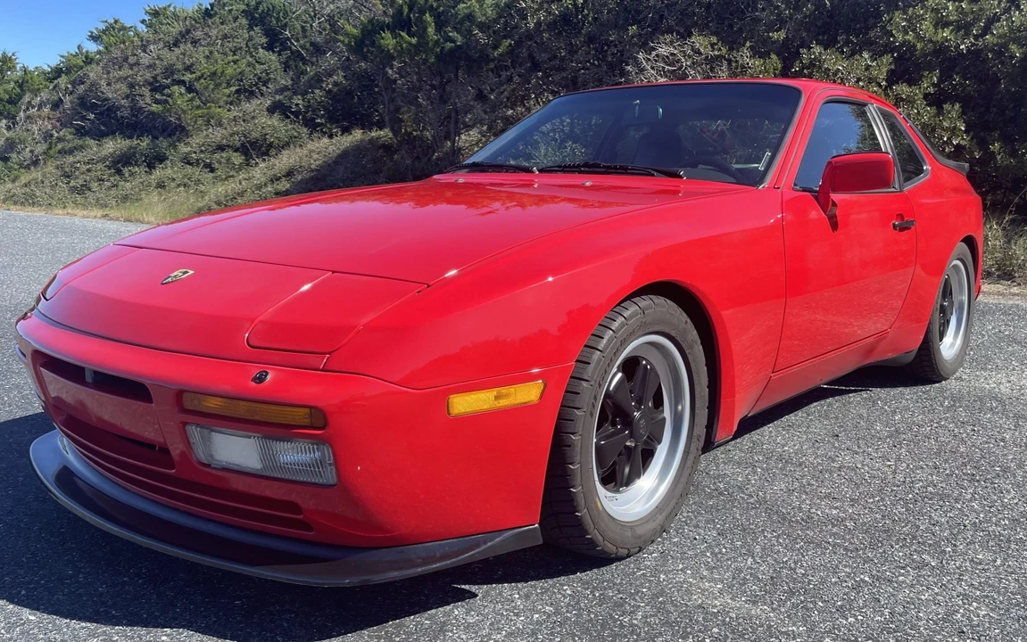 1986 Porsche 944 Turbo - Image 10 of 31