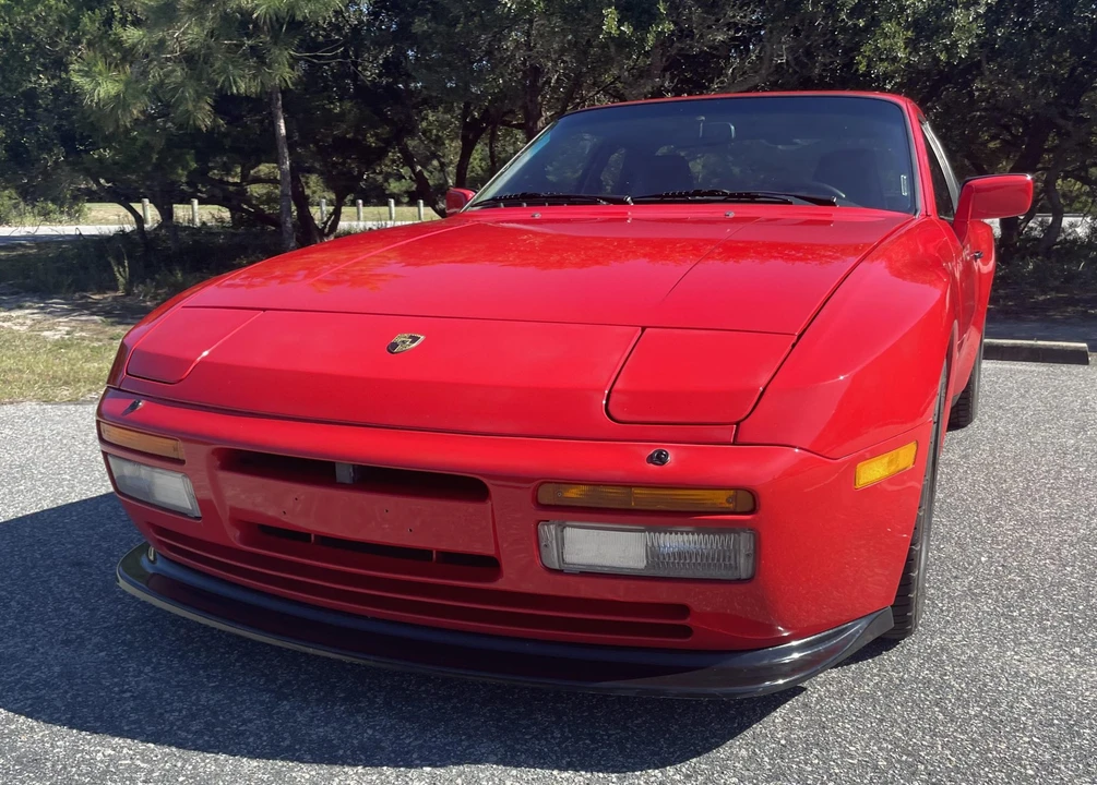 1986 Porsche 944 Turbo - Image 14 of 31