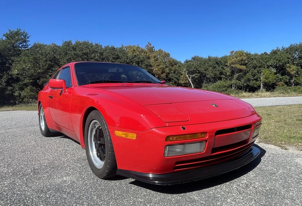 1986 Porsche 944 Turbo - Image 24 of 31