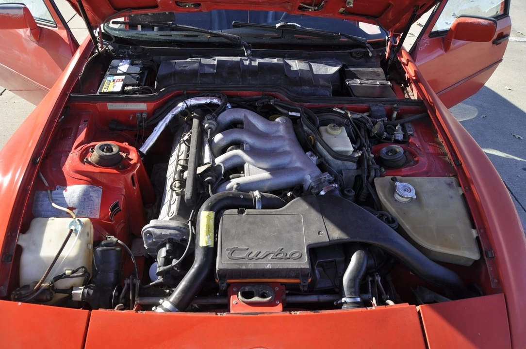 1986 Porsche 944 Turbo - Image 12 of 13