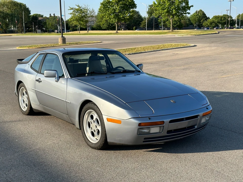 1986 Porsche 944 Turbo - Image 3 of 21