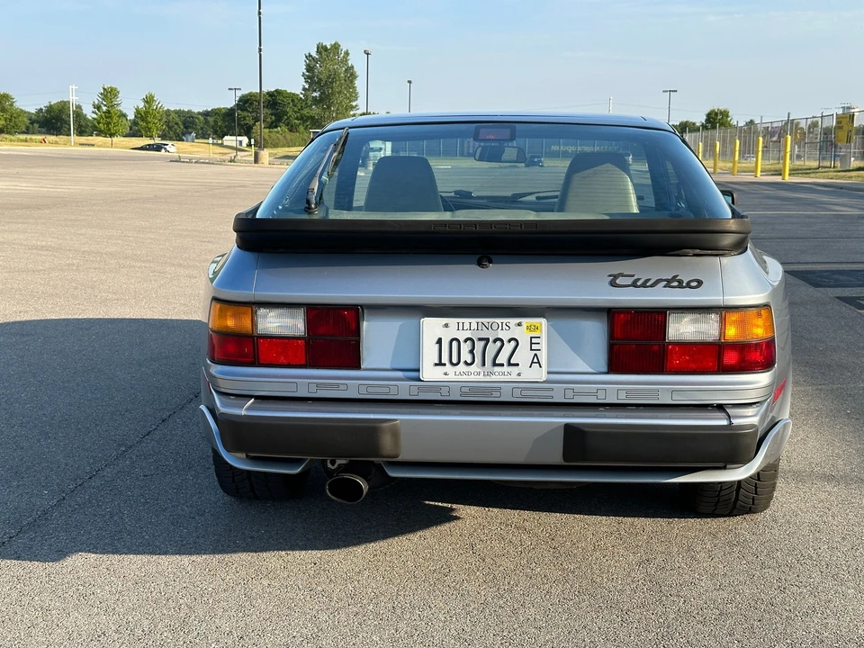 1986 Porsche 944 Turbo - Image 5 of 21