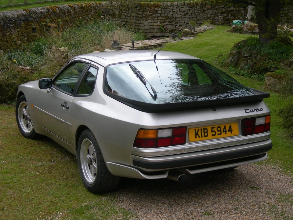 1986 Porsche 944 Turbo - Image 3 of 4