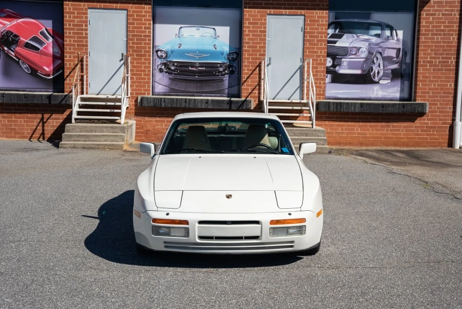 1986 Porsche 944 Turbo - Image 4 of 31