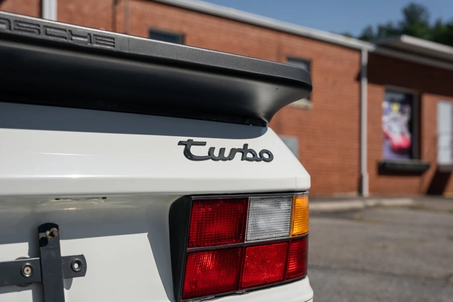 1986 Porsche 944 Turbo - Image 19 of 31