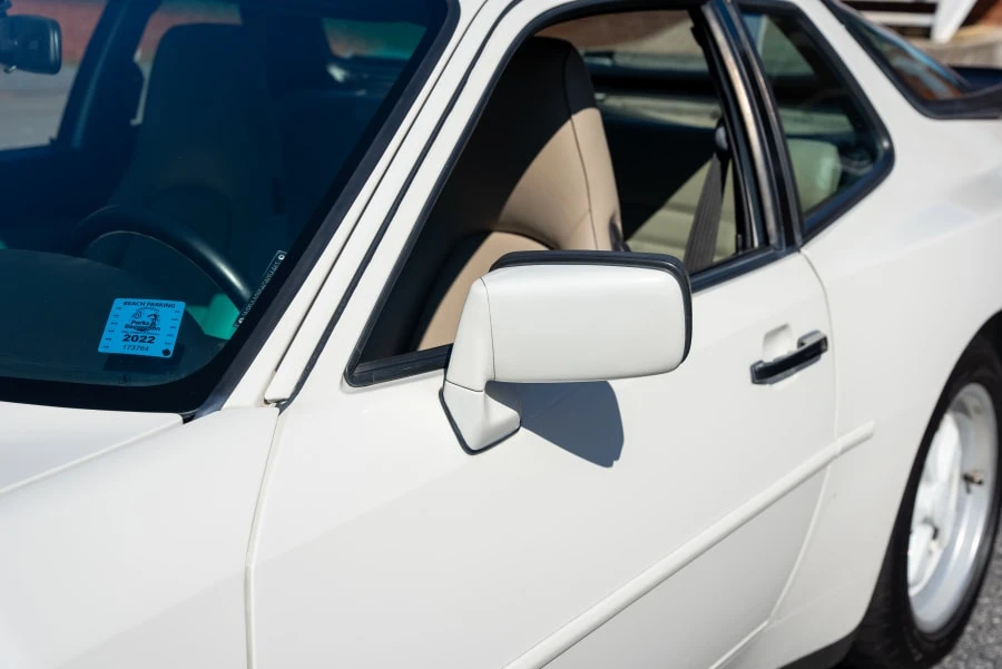 1986 Porsche 944 Turbo - Image 9 of 31