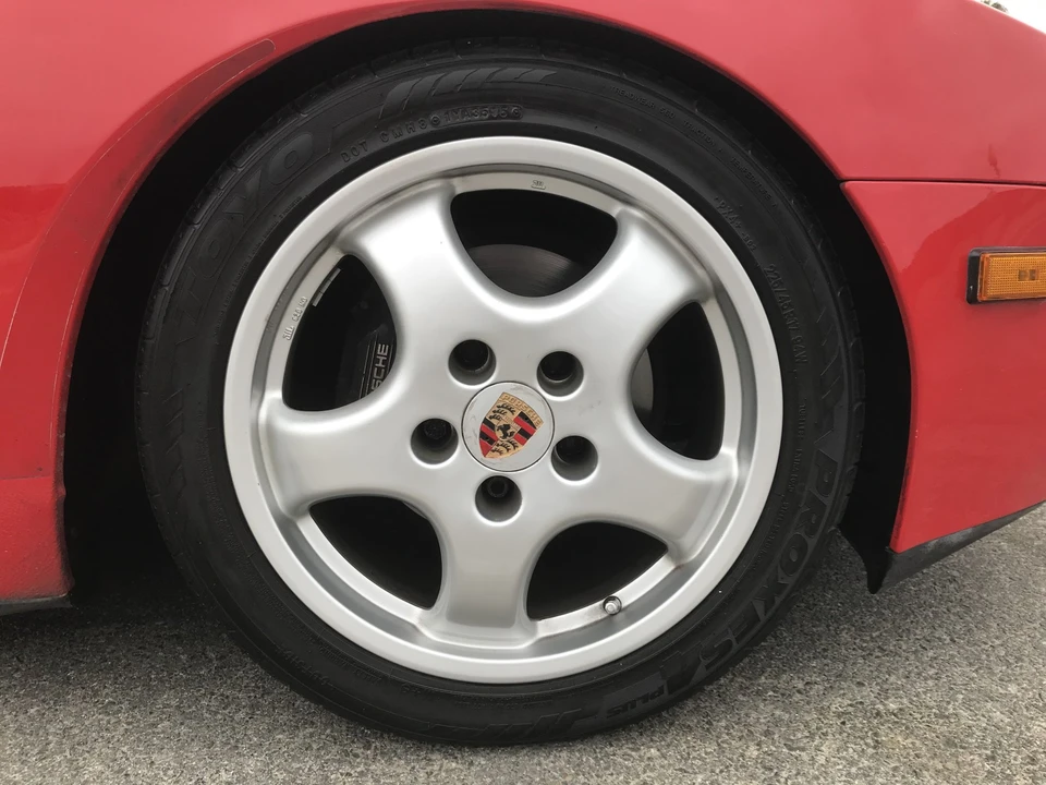 1986 Porsche 944 Turbo - Image 13 of 31