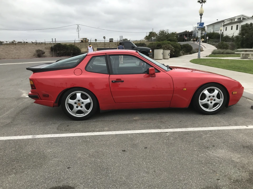 1986 Porsche 944 Turbo - Image 6 of 31