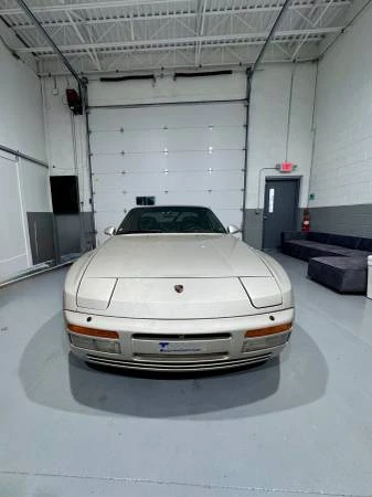 1986 Porsche 944 Turbo - Image 5 of 20