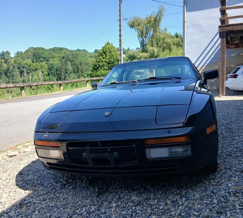 1986 Porsche 944 Turbo - Image 5 of 31