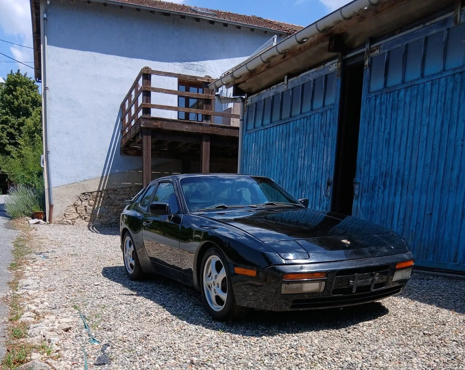 1986 Porsche 944 Turbo - Image 6 of 31