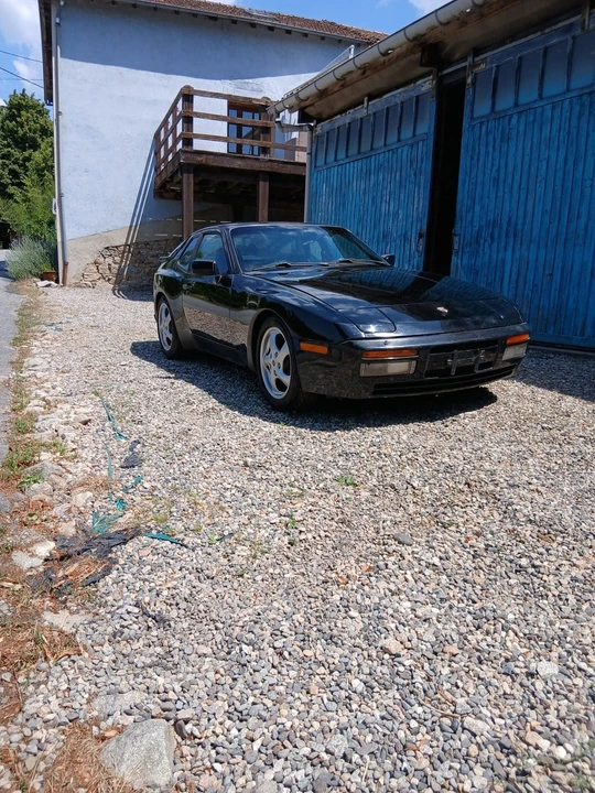 1986 Porsche 944 Turbo - Image 7 of 31