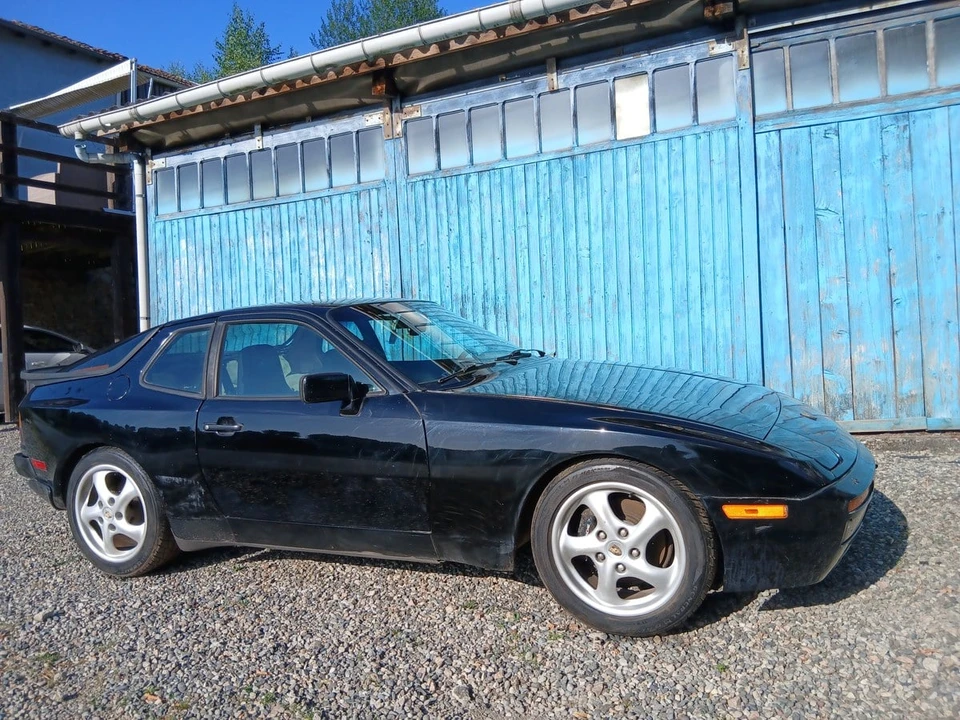 1986 Porsche 944 Turbo - Image 12 of 31
