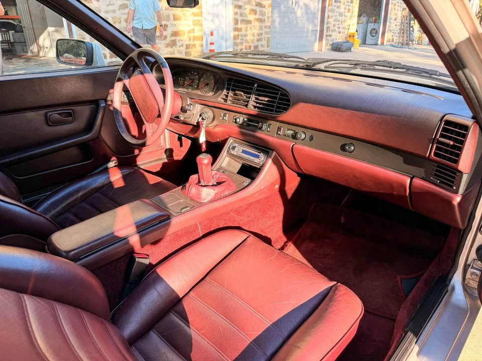 1986 Porsche 944 Turbo - Image 13 of 20