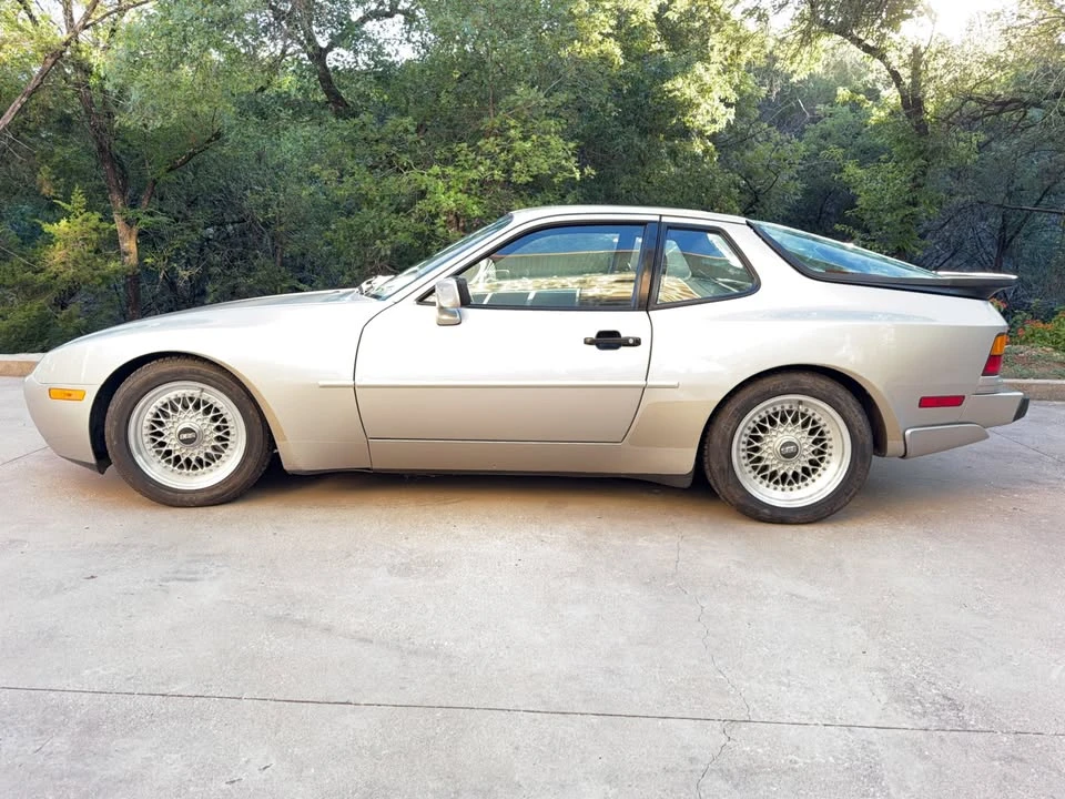 1986 Porsche 944 Turbo - Image 3 of 20