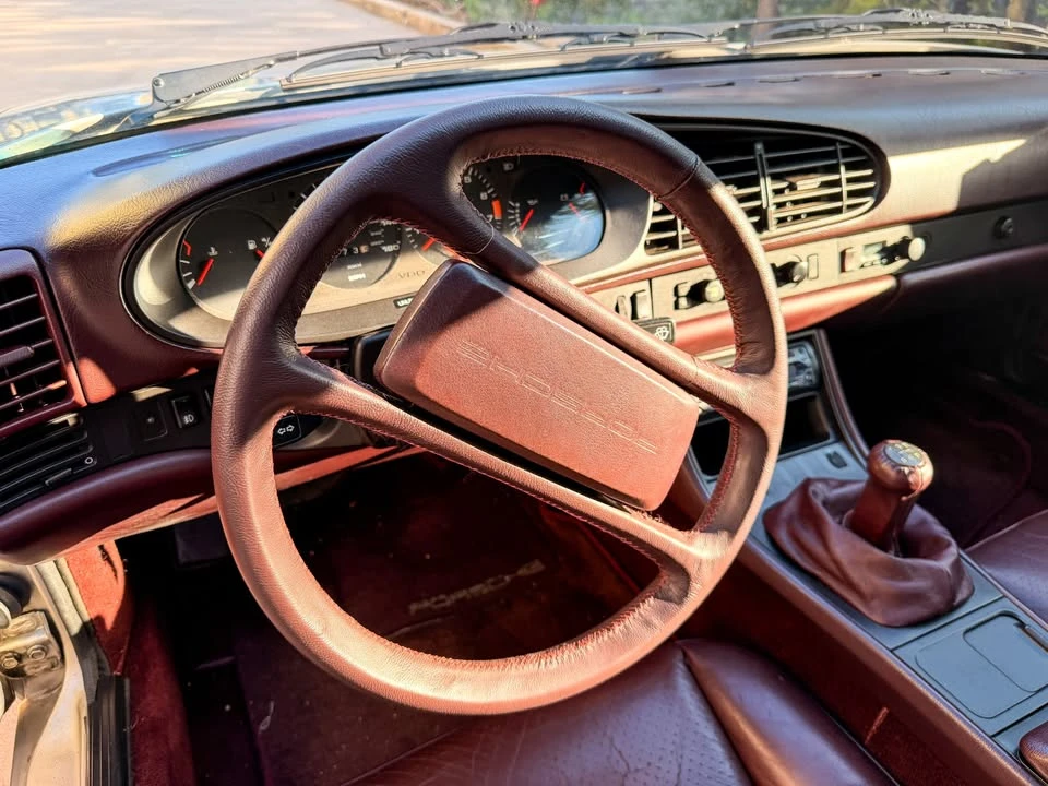 1986 Porsche 944 Turbo - Image 14 of 20
