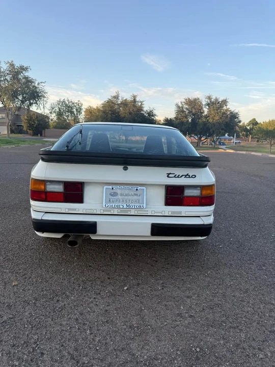 1986 Porsche 944 Turbo - Image 4 of 15