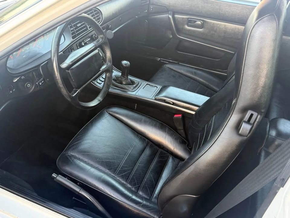 1986 Porsche 944 Turbo - Image 11 of 15
