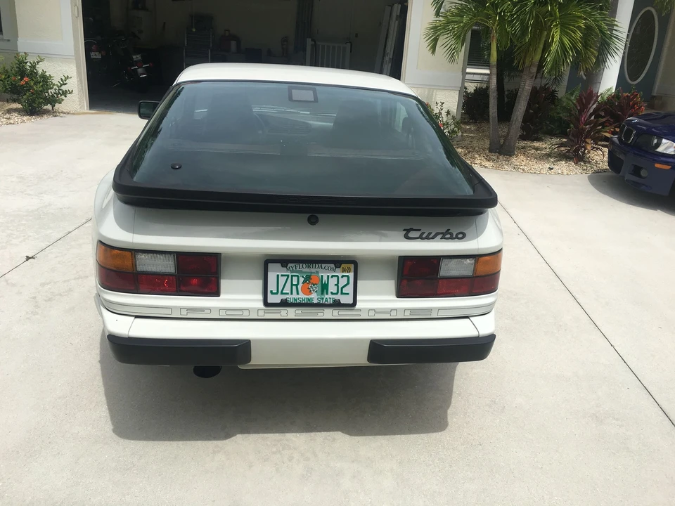 1986 Porsche 944 Turbo - Image 5 of 31