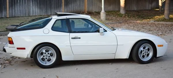 1986 Porsche 944 Turbo - Image 8 of 21