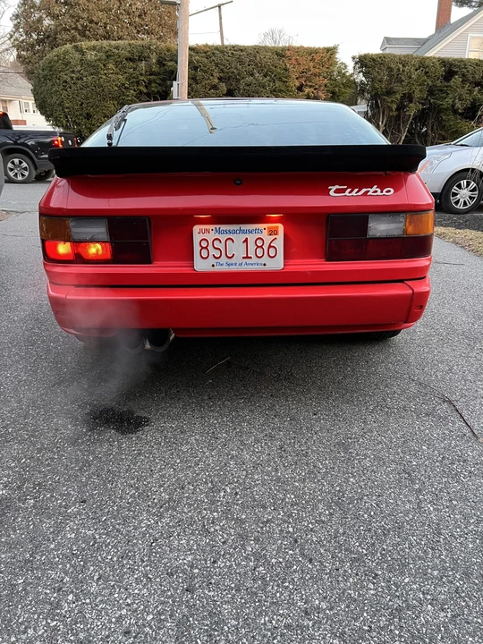 1986 Porsche 944 Turbo - Image 11 of 31