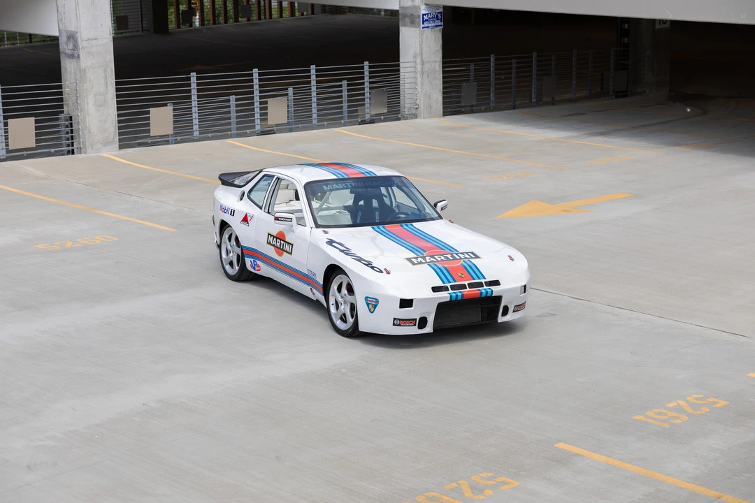 1986 Porsche 944 Turbo - Image 5 of 31