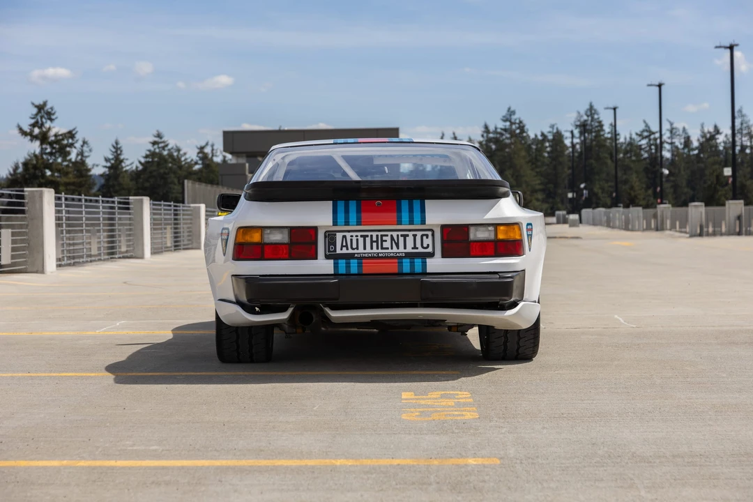 1986 Porsche 944 Turbo - Image 19 of 31