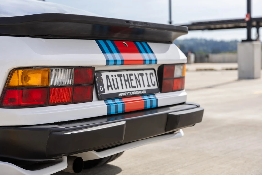 1986 Porsche 944 Turbo - Image 28 of 31