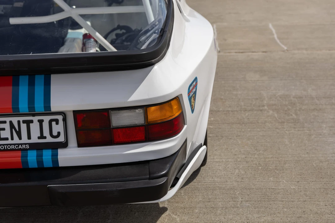 1986 Porsche 944 Turbo - Image 29 of 31