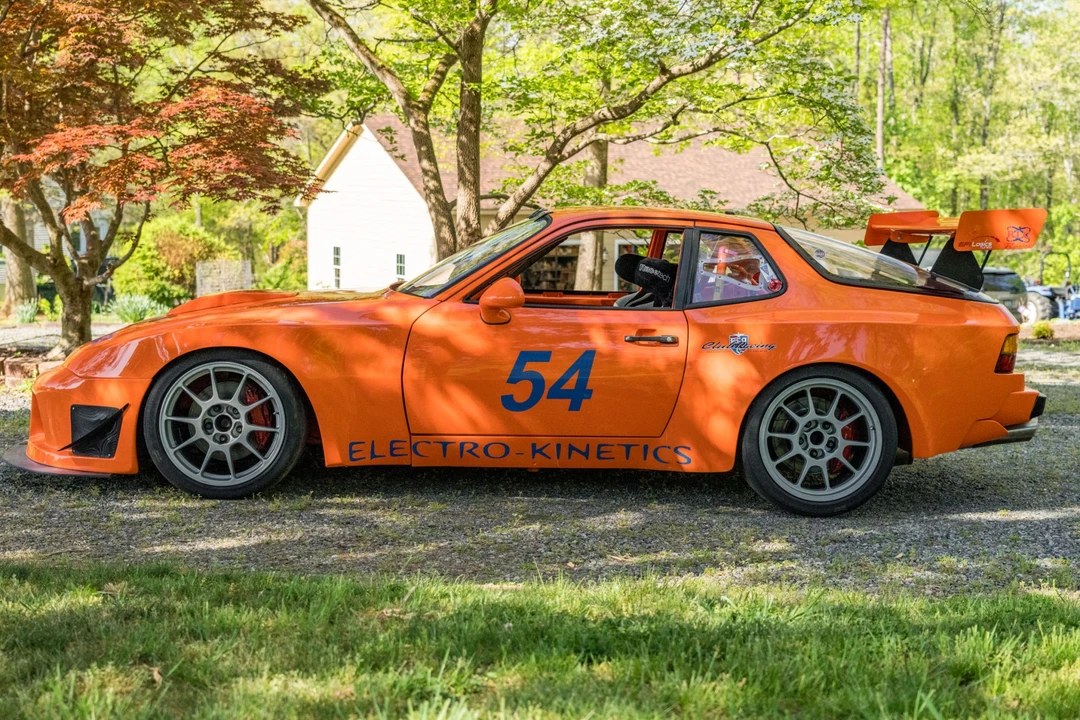 1986 Porsche 944 Turbo - Image 3 of 31