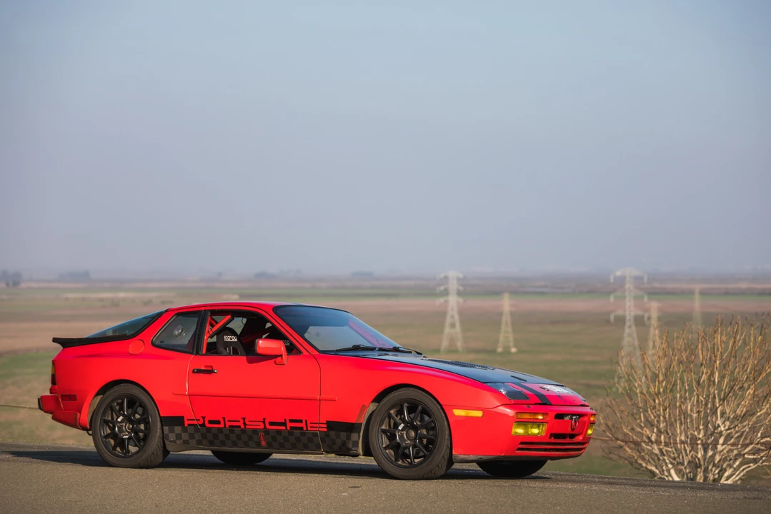 1986 Porsche 944 Turbo - Image 4 of 31