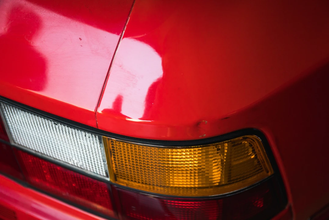 1986 Porsche 944 Turbo - Image 29 of 31
