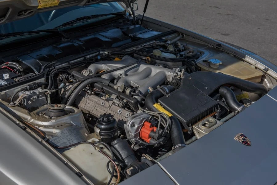 1986 Porsche 944 Turbo - Image 7 of 12