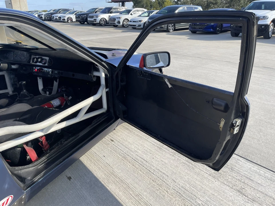 1986 Porsche 944 Turbo - Image 16 of 31