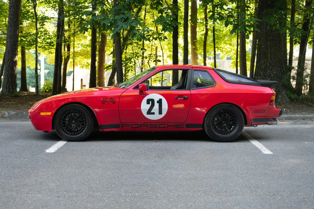 1986 Porsche 944 Turbo - Image 5 of 31