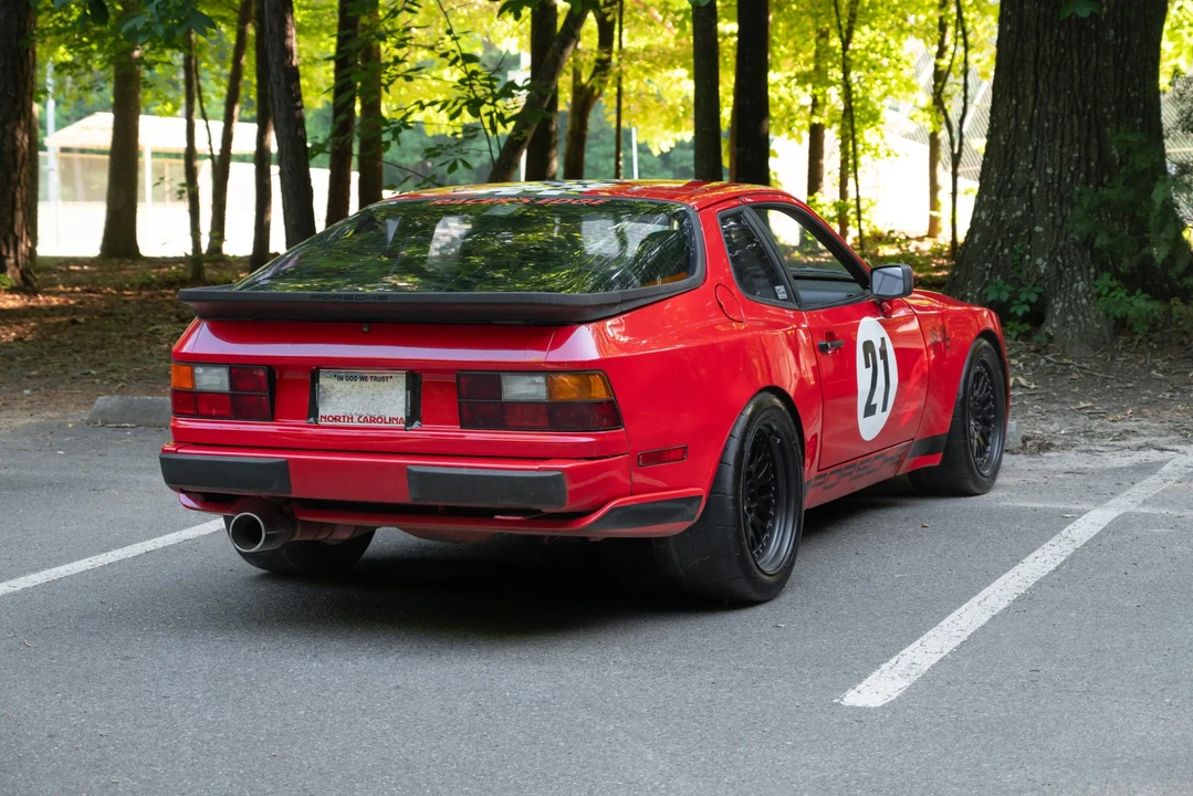 1986 Porsche 944 Turbo - Image 11 of 31