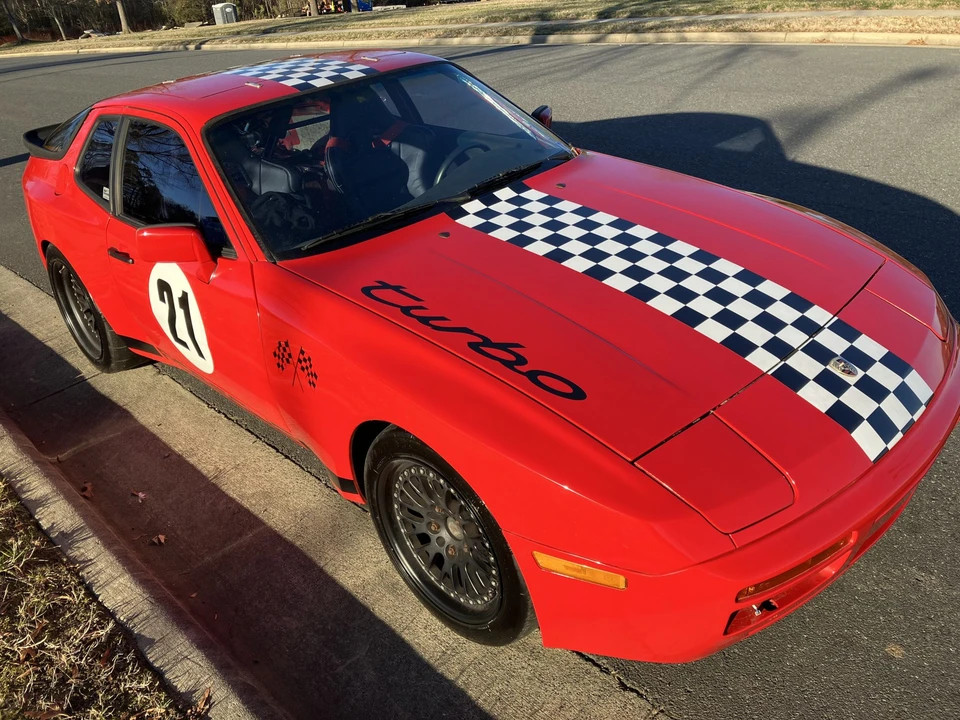 1986 Porsche 944 Turbo - Image 25 of 31