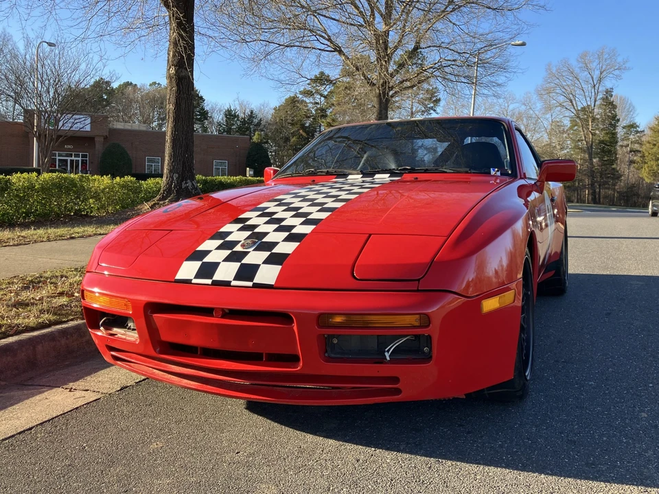 1986 Porsche 944 Turbo - Image 19 of 31
