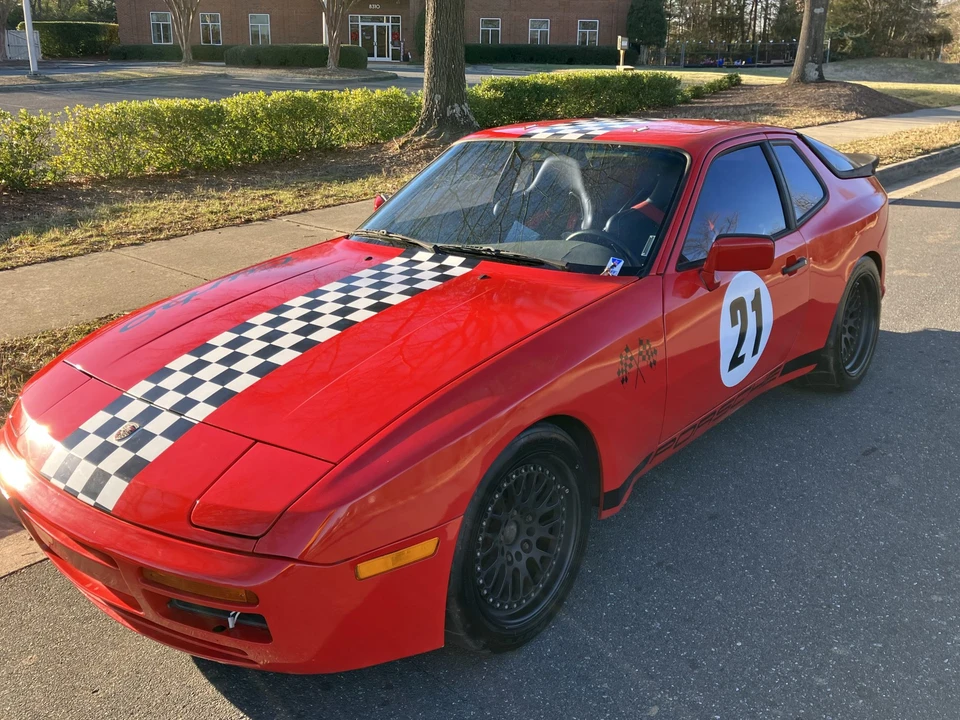 1986 Porsche 944 Turbo - Image 18 of 31