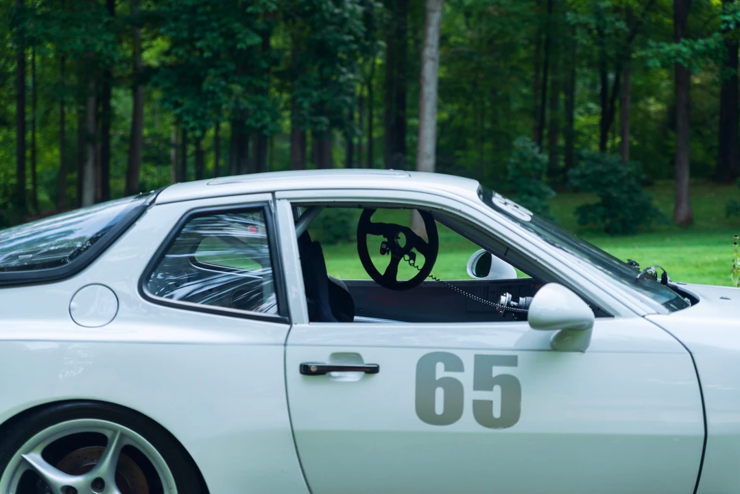 1986 Porsche 944 Turbo - Image 10 of 31