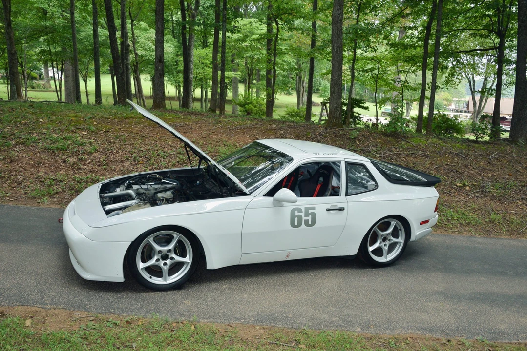 1986 Porsche 944 Turbo - Image 4 of 31