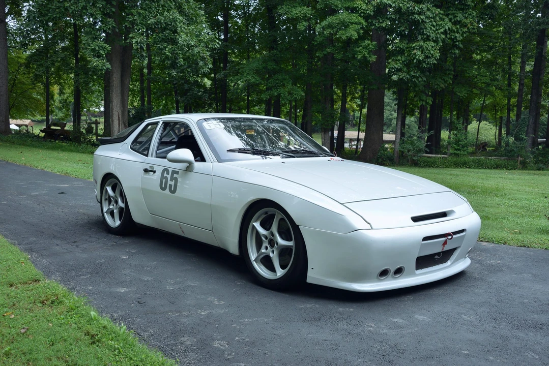 1986 Porsche 944 Turbo - Image 14 of 31