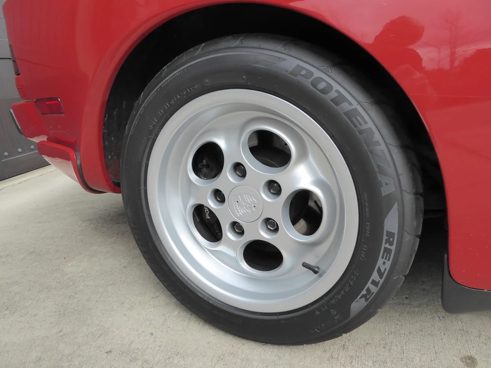 1986 Porsche 944 Turbo - Image 20 of 31