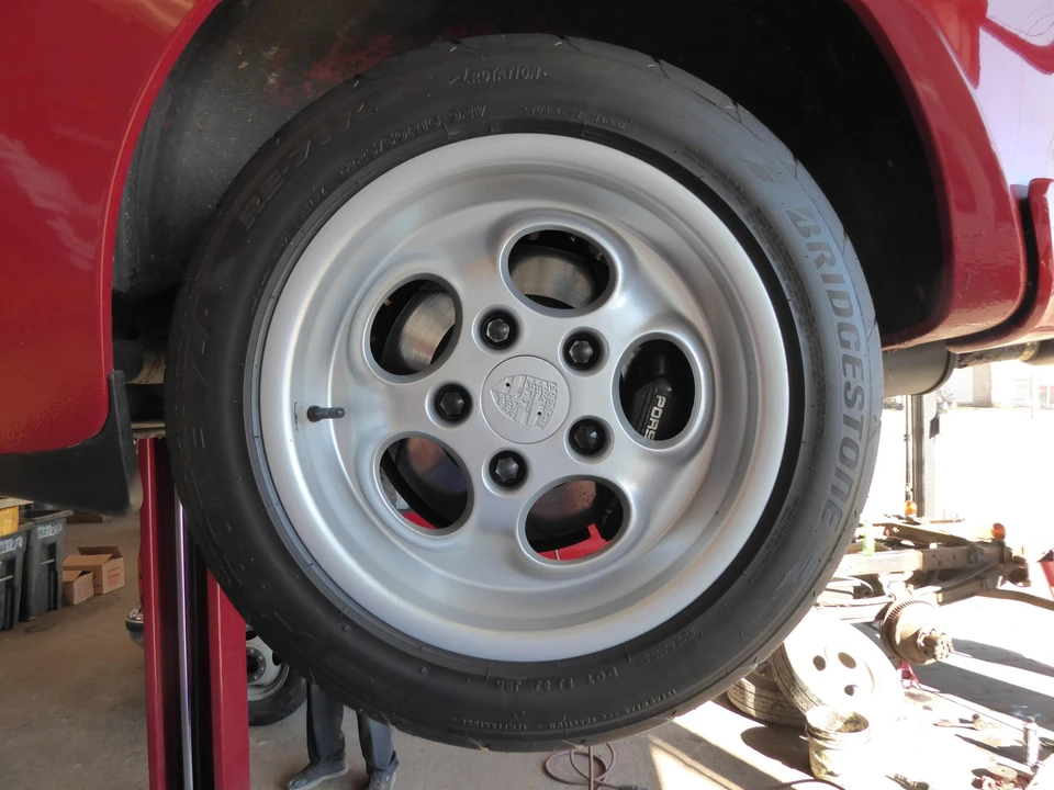 1986 Porsche 944 Turbo - Image 24 of 31