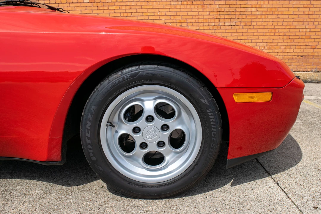 1986 Porsche 944 Turbo - Image 22 of 31
