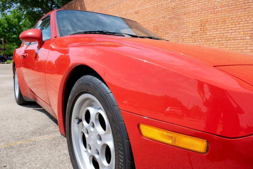 1986 Porsche 944 Turbo - Image 28 of 31