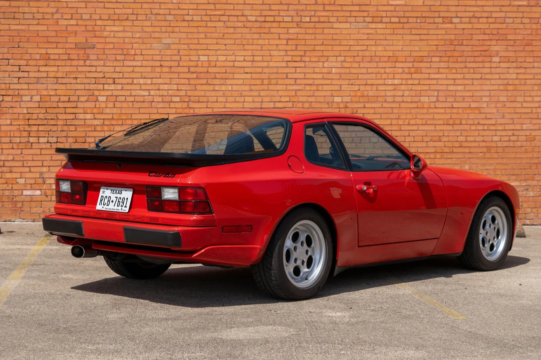 1986 Porsche 944 Turbo - Image 5 of 31
